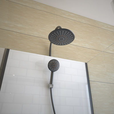 Pivot Door Square 4mm Tempered Clear Glass Shower Cabin Dengan Baki Akrilik Putih
